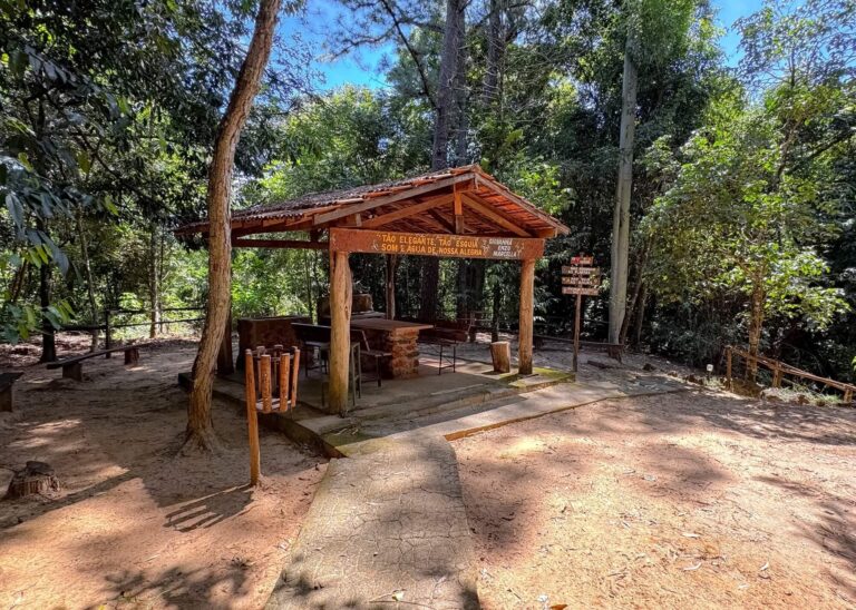 Quiosque da cachoeira