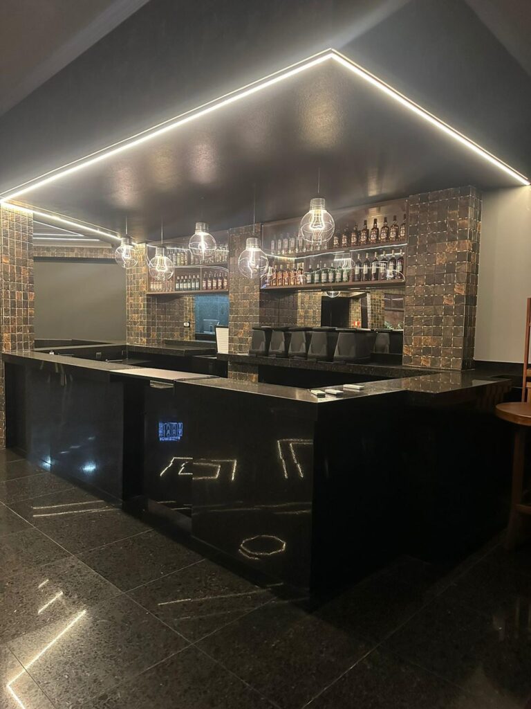 Bar (3)